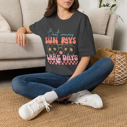 "Boat Waves Sun Rays Lake Days" Vintage Beach Tee