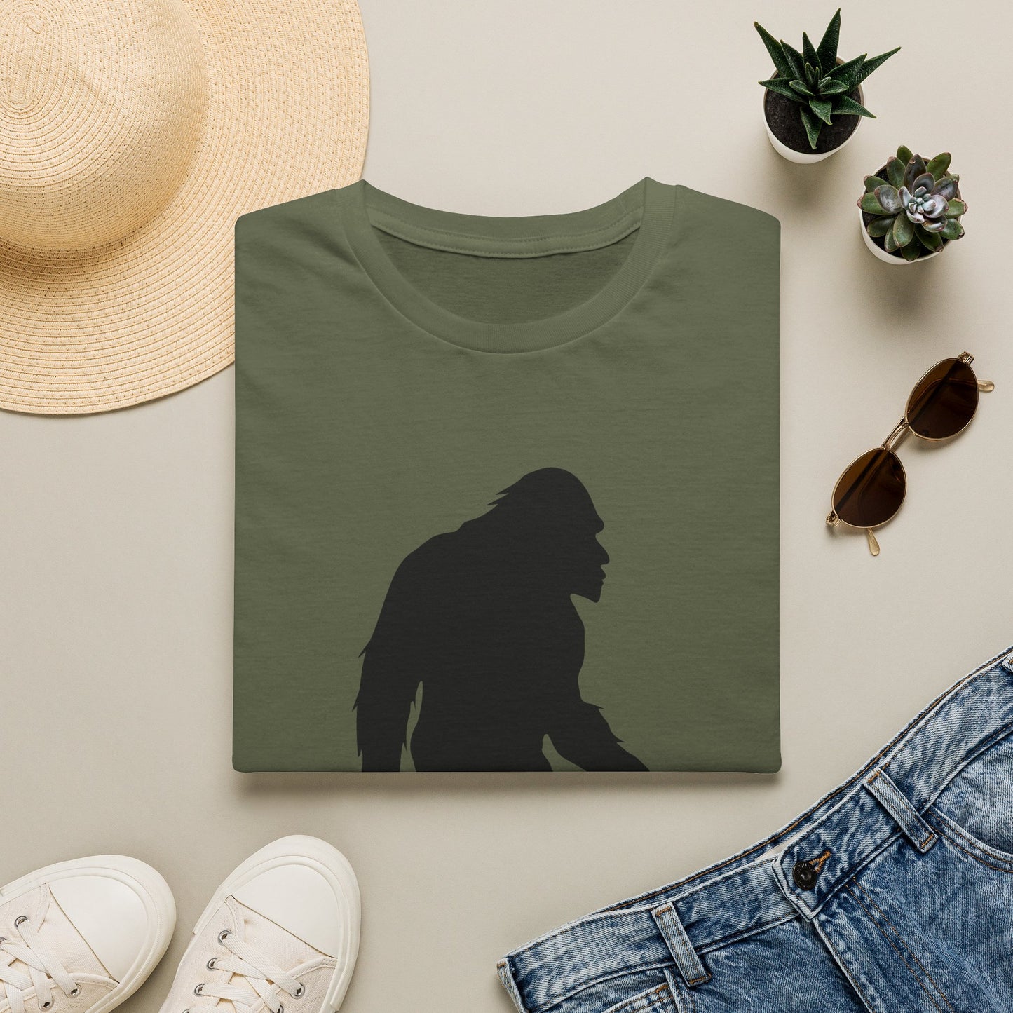 Bigfoot Silhouette T-Shirt – Sasquatch Graphic Tee