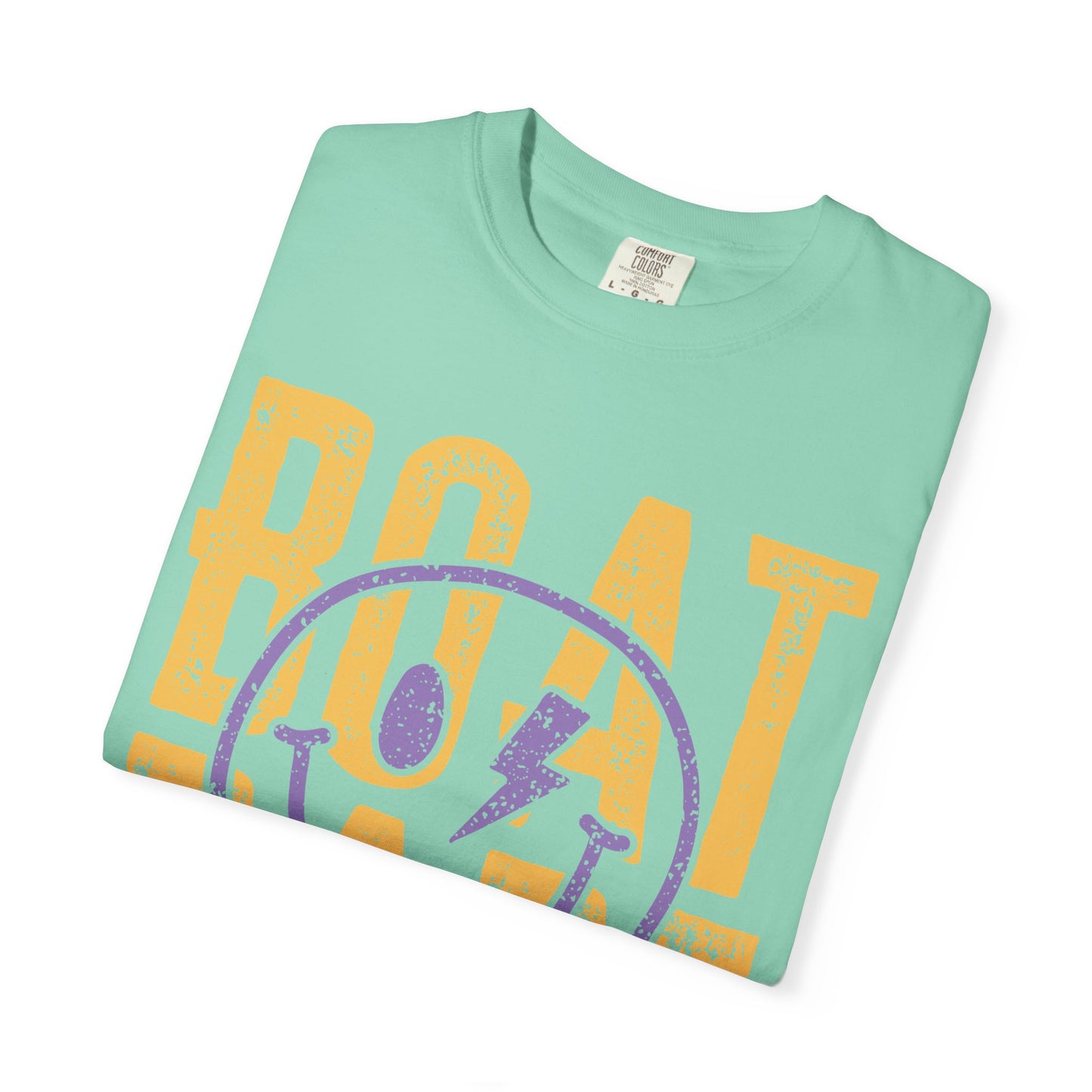 Boat Babe T‑Shirt — Retro Smiley Nautical Graphic Tee