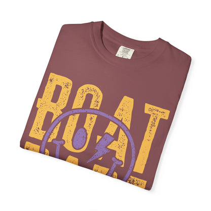Boat Babe T‑Shirt — Retro Smiley Nautical Graphic Tee
