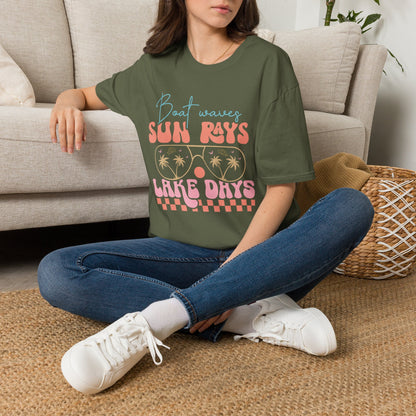 "Boat Waves Sun Rays Lake Days" Vintage Beach Tee